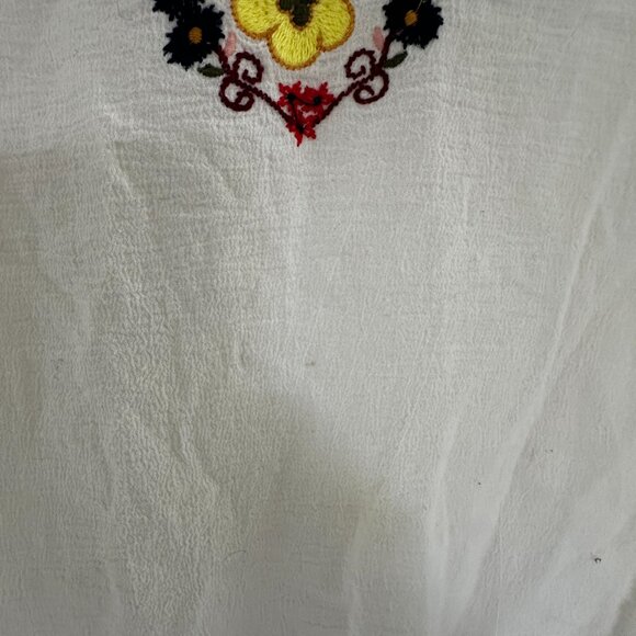 Sugarlips  Embroidered Boho Top - Picture 3 of 6